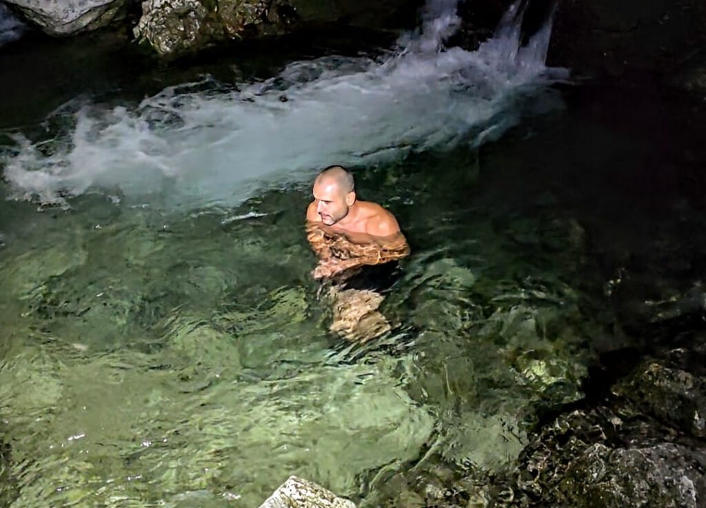 whatsapp image 2025 09 16 at 10.00.12 pm